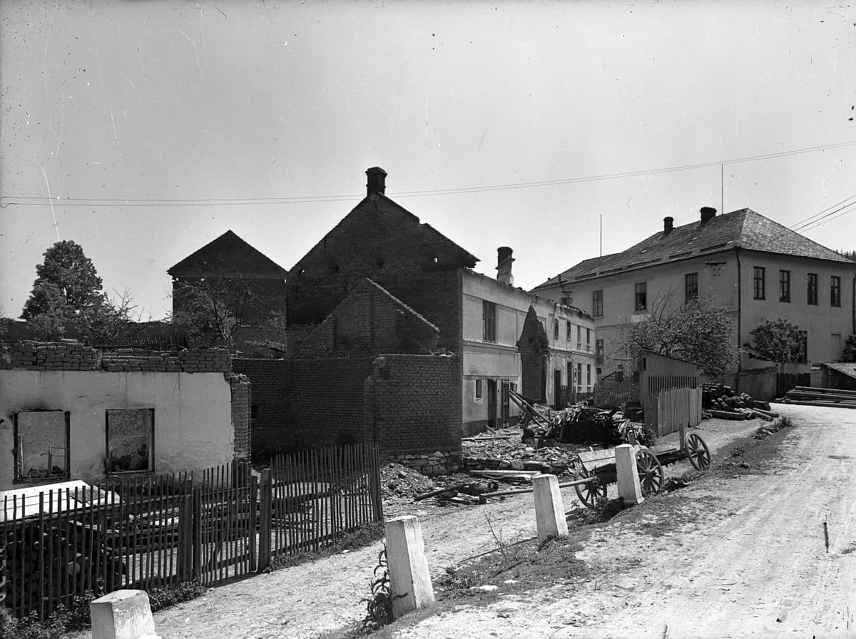 Javoříčko krátce po vypálení v květnu 1945, snímek 13